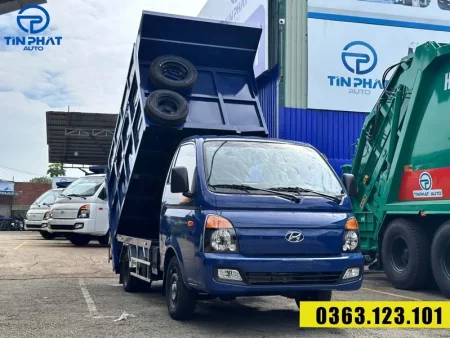 xe-chở-rác-hyundai-h150-có-sẵn-giao-ngay