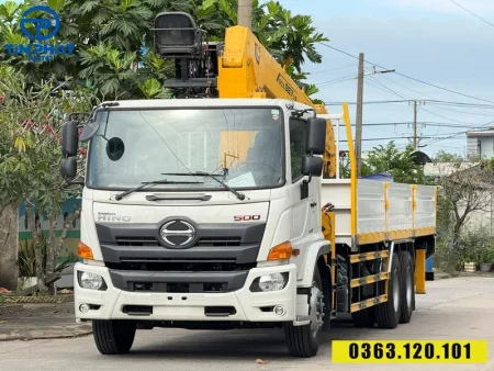 xe tải Hino FM gắn cẩu Soosan 8 tấn 7 khúc - Tải trọng: 9.300 kg