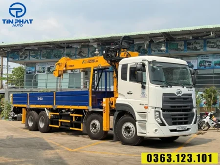 Xe ud 4 chấn gắn cẩu soosan 12 tấn- Mới 100%.