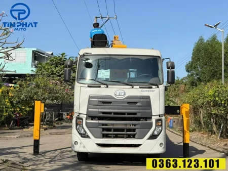 xe ud 4 chân gắn cẩu soosan 12 tấn - Cabin nhập khẩu 2026.