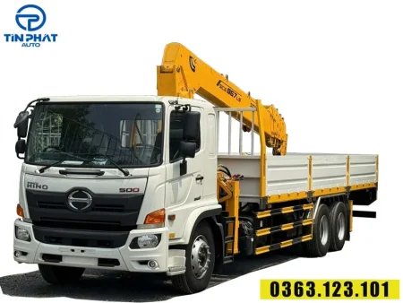 xe tải Hino Fm gắn cẩu Soosan 8 tấn 7 khúc- Hino bảo hành 7 năm trên toàn quốc, cần cẩu Soosan bảo hành 2 năm.